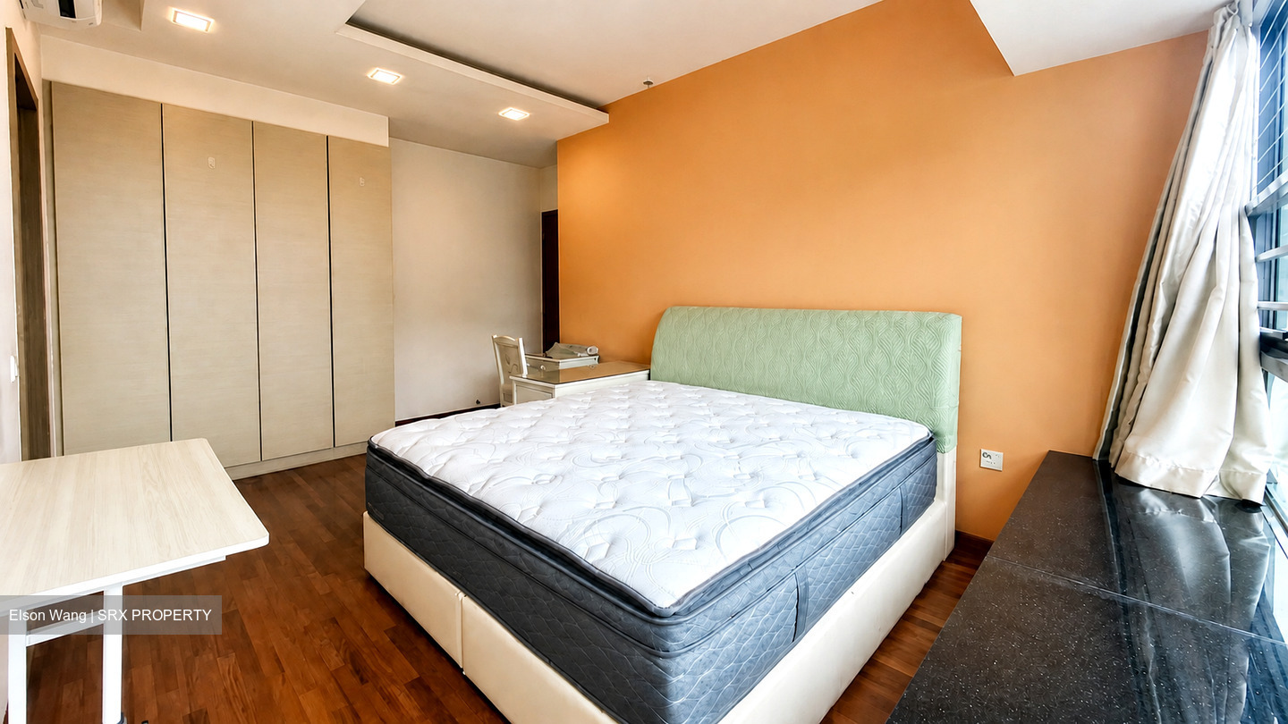 Waterfront Waves (D16), Condominium #607176341
